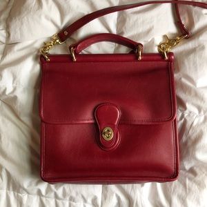 Vintage Coach Cheery Red Willis 9927 🍒